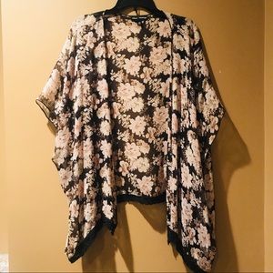 Black and White Floral Kimono